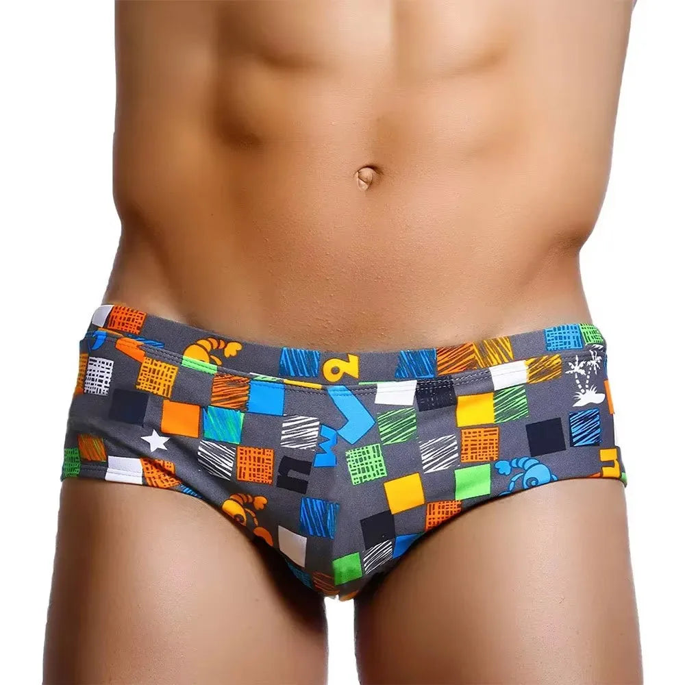 Men Swimwear Brazilian Traditional Cut Swimsuits Swim Bikini Surf Boxer Briefs Board Shorts Trunks Black and Red Sunga