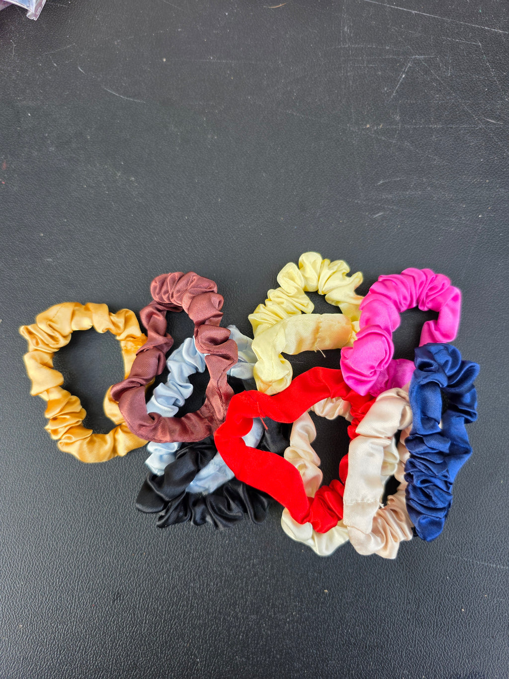 Silk ponytail holder